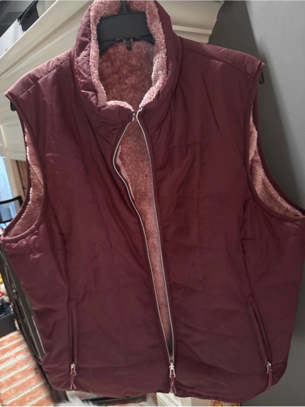 Free Country Womens Reversible Quilted Sherpa Burgundy Rose XL vest